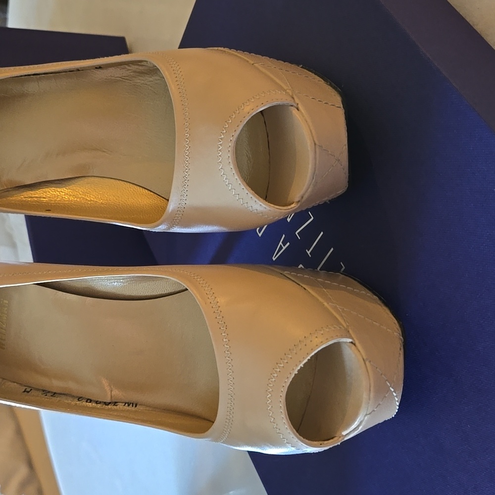 Stuart Weitzman Heels - Picture 4 of 12